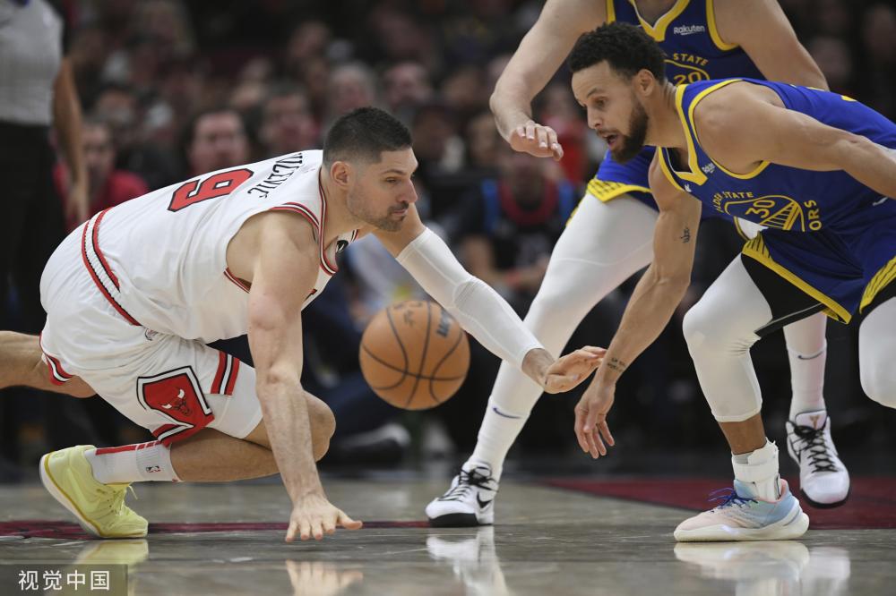 也在加拿大 也在加拿大